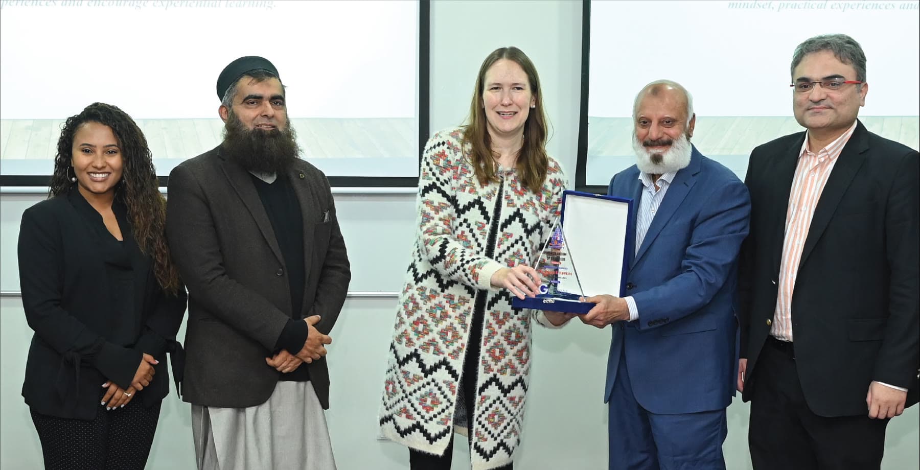 U.S. Consulate delegation at GIFT