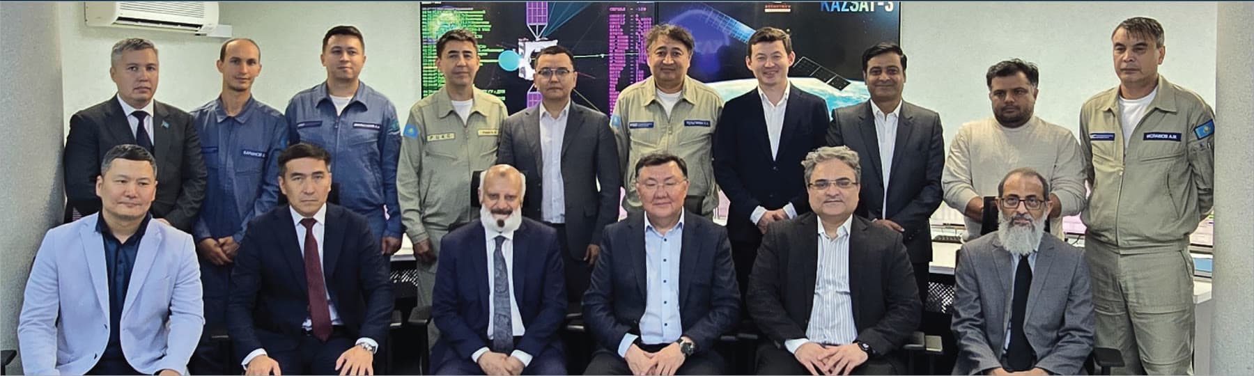 Visit to the KAZSAT space centre
